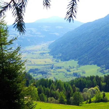 Gaestehaus Bischof Penzion 3*