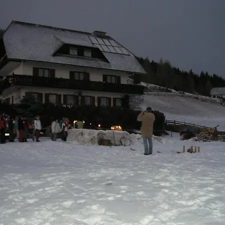Konukevi Gaestehaus Bischof Schöder
