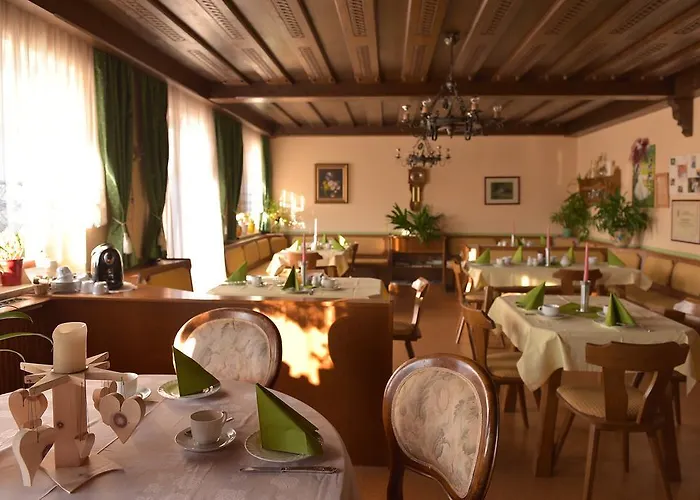 Gastehaus Bischof Guest house Schoeder